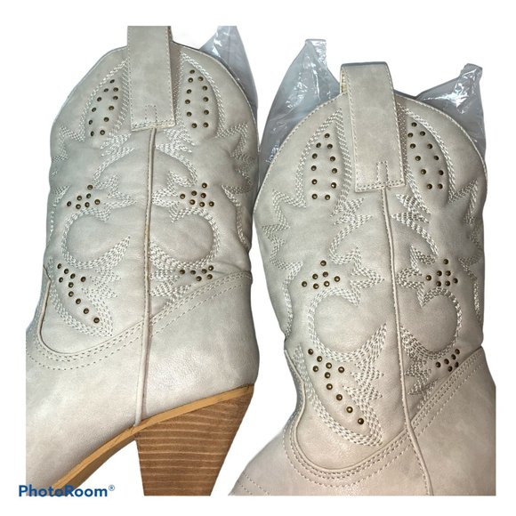 Very Volatile Western Inspired Womens Cowboy Boots Taupe Beige Size 7.5 EUC - Picture 8 of 14